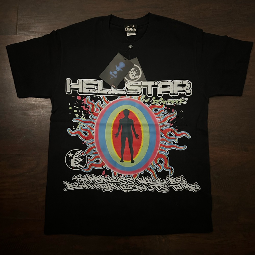 He’ll star Tee size small